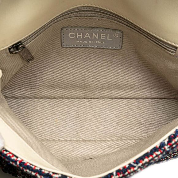 Chanel Mini Rectangular Tweed Single Flap - Picture 4 of 8